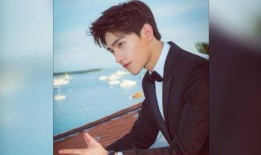 娱乐吃瓜杨洋视频,娱乐圈幕后趣事大揭秘